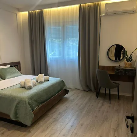 Castleview Suites Shkoder Exterior photo