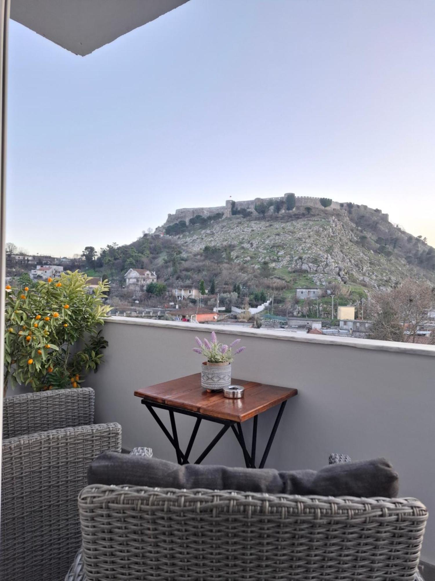Castleview Apartamento Shkodër